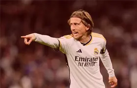 Luka Modric: Real Madrid Star, Signs New One-Year Contract to Stay at Real Madrid Until 2025